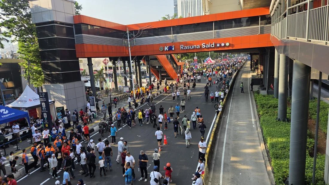 Warga Ramai Datangi CFD Rasuna Said yang Kembali Dibuka